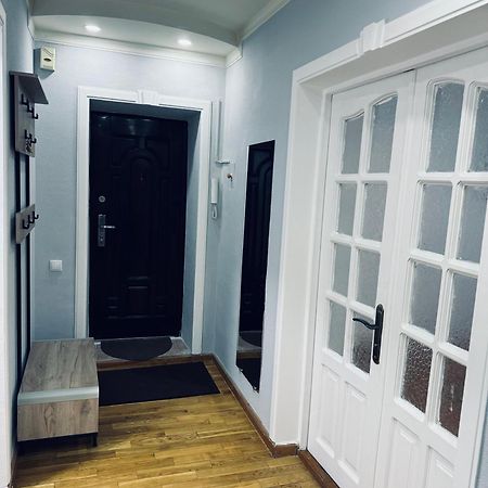 Classic Family Apart In The Center With 4 Rooms Tashkent Exterior foto