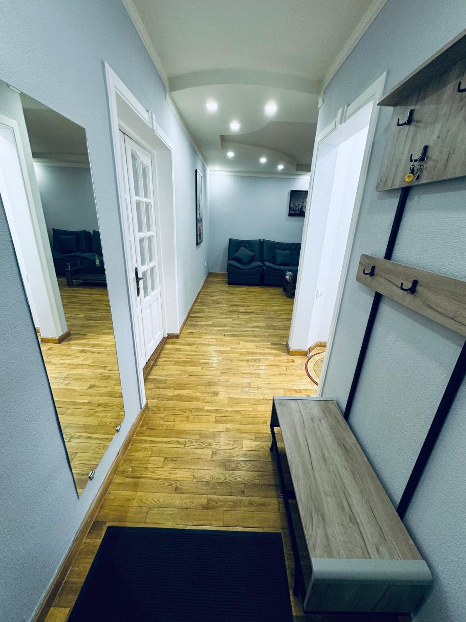 Classic Family Apart In The Center With 4 Rooms Tashkent Exterior foto