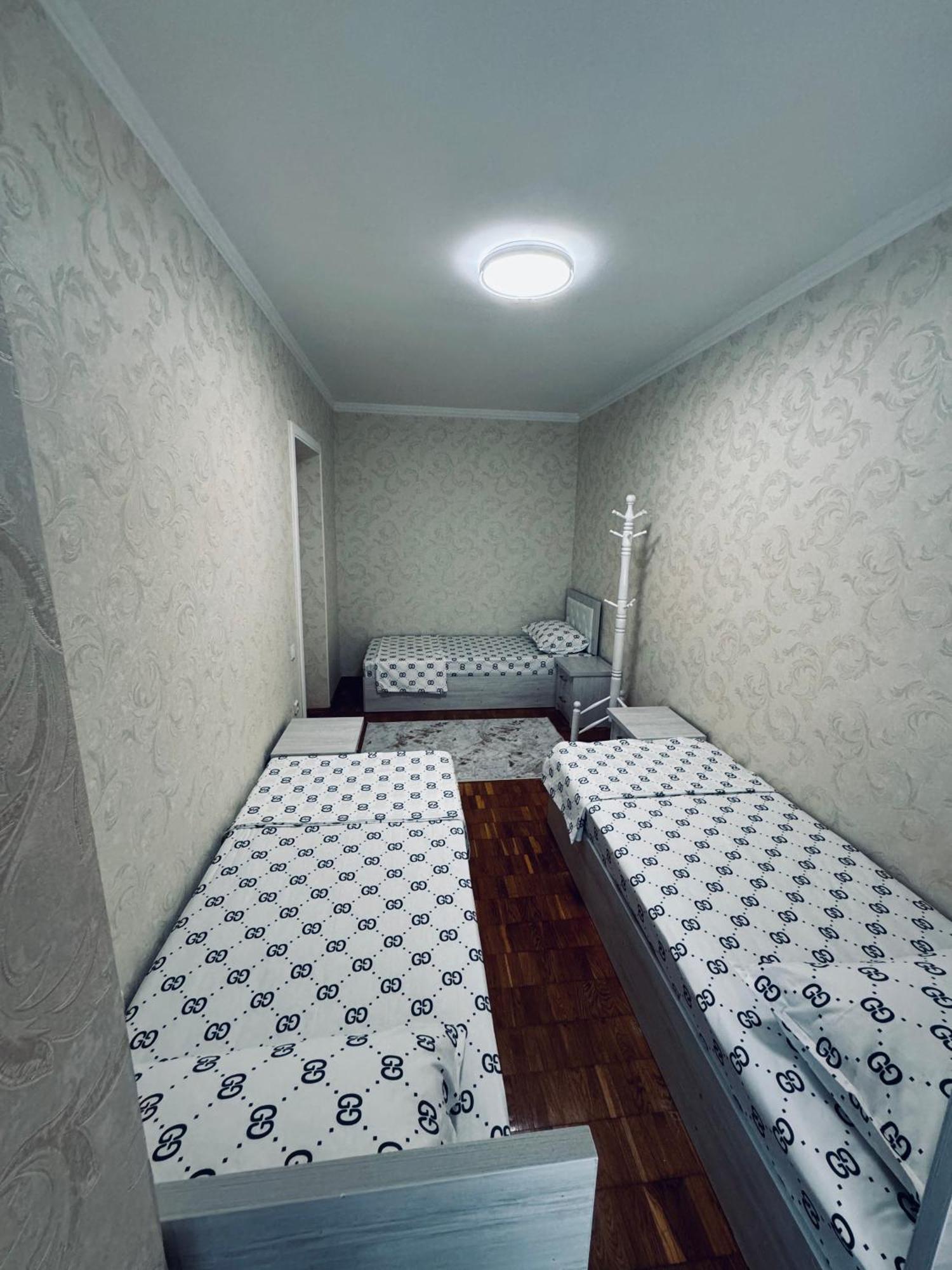Classic Family Apart In The Center With 4 Rooms Tashkent Exterior foto